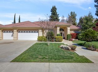 5422 W Perez Ave, Visalia, CA 93291