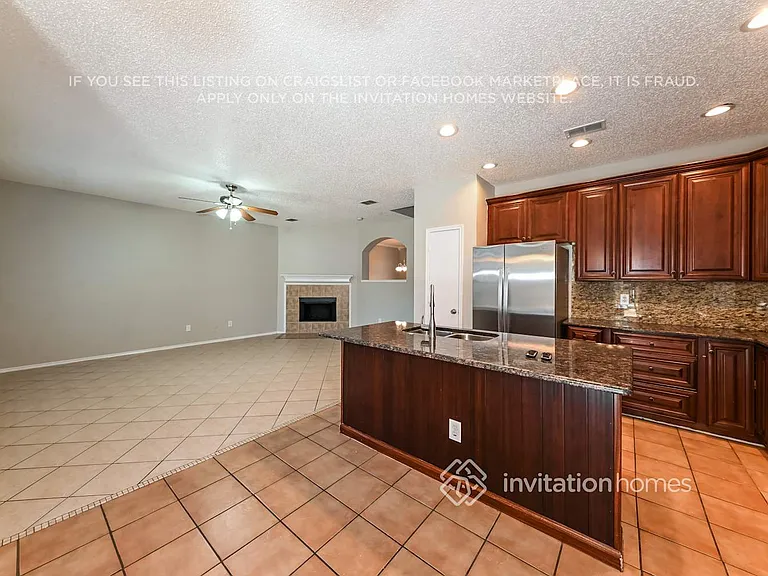 4906 Autumn Hl — Photo 4