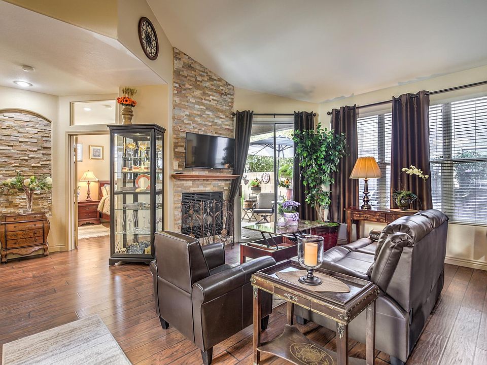 1st image of 8066 Arcadian Ln
