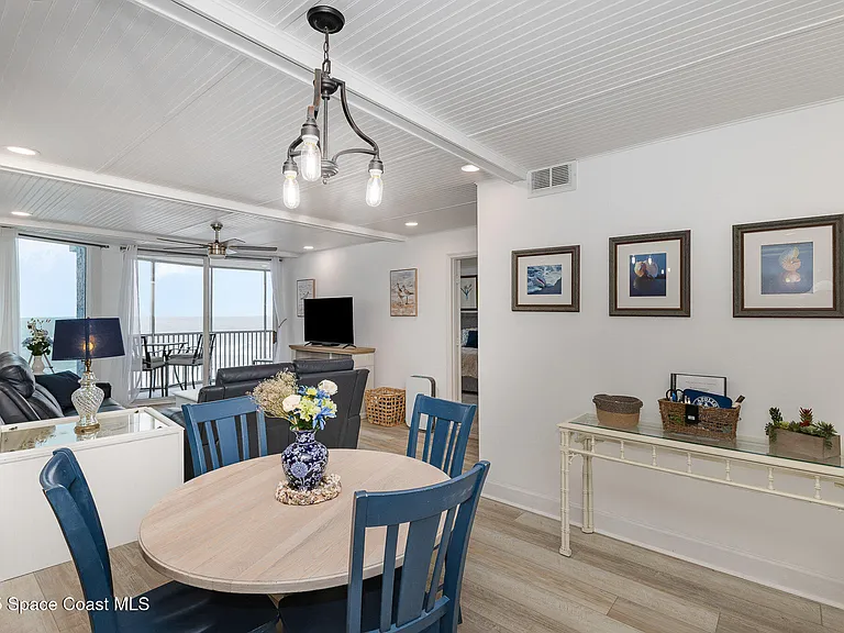 1175 Highway A1A #606 — Photo 11