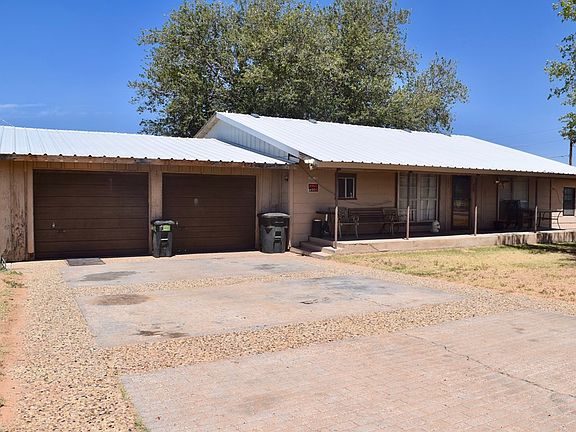 2nd image of 505 E County Road 138
