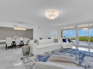 435 Dockside Dr #B-702, Naples, FL 34110