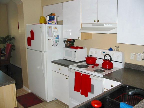 5th image of 3627 Trafalgar Way APT 105