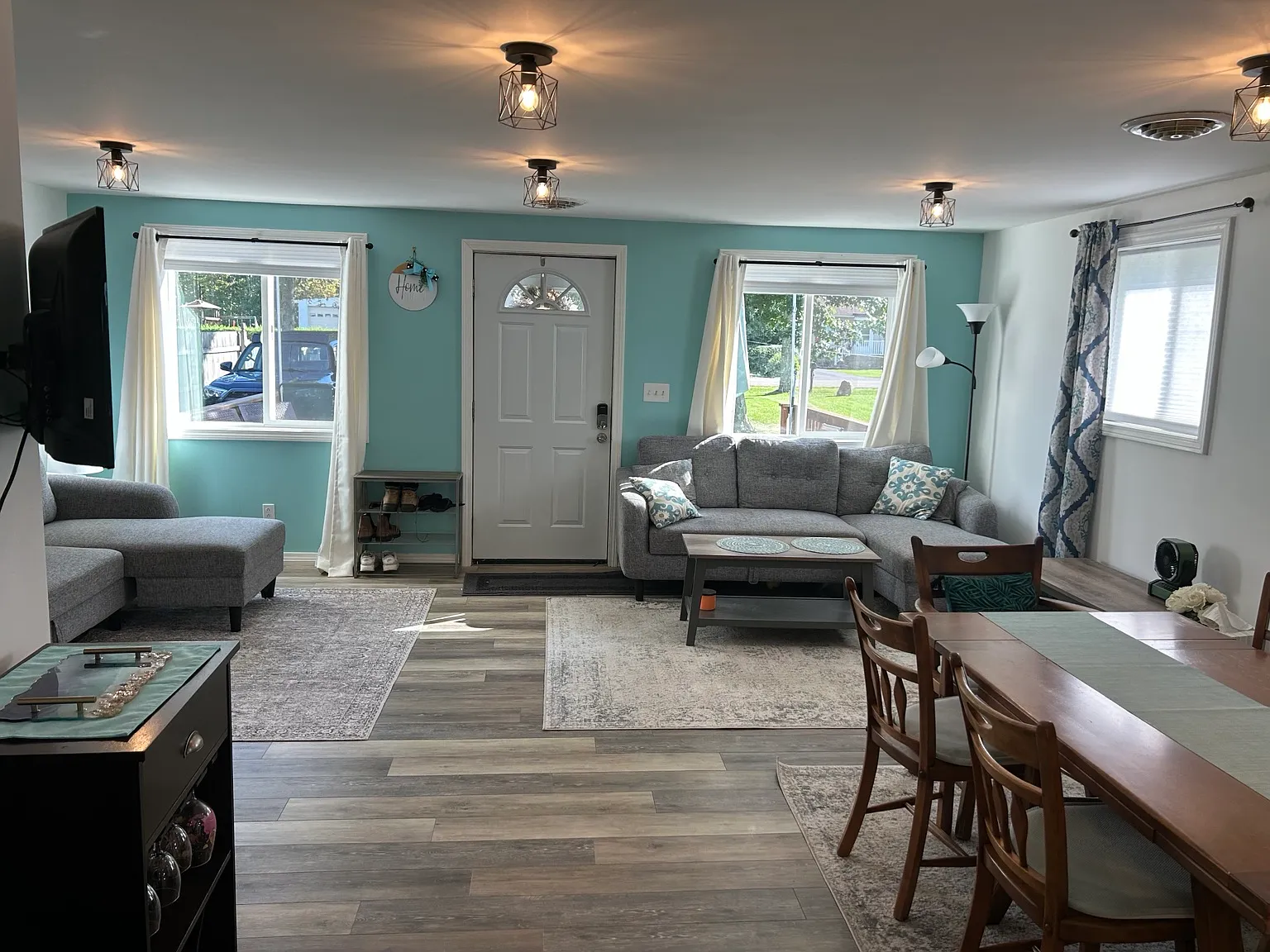 2 bed, 810 sqft, $1,950 — Photo 3