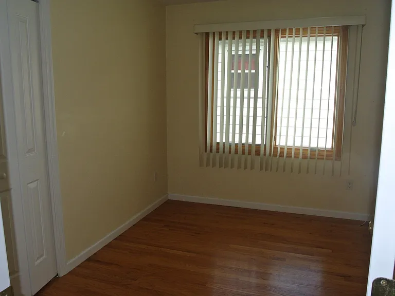 69 Summit Ave #2 — Photo 11