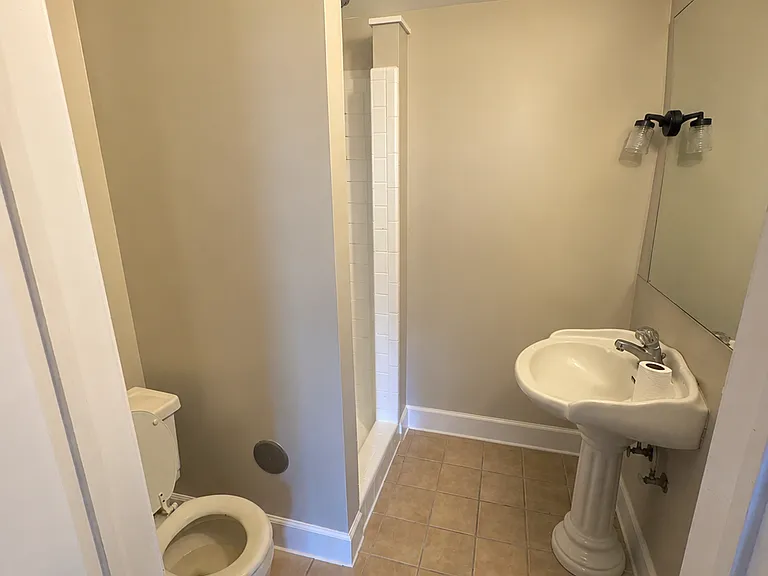 9798 McGregor Rd — Photo 5