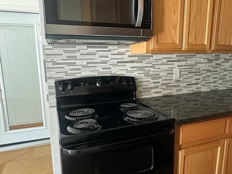 422 E Morris Ave #1 — Photo 7
