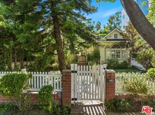 825 Larrabee St, West Hollywood, CA 90069
