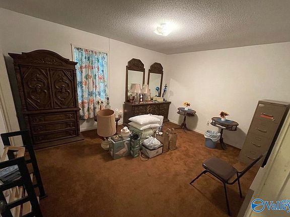 4th image of 21686 Compton Rd