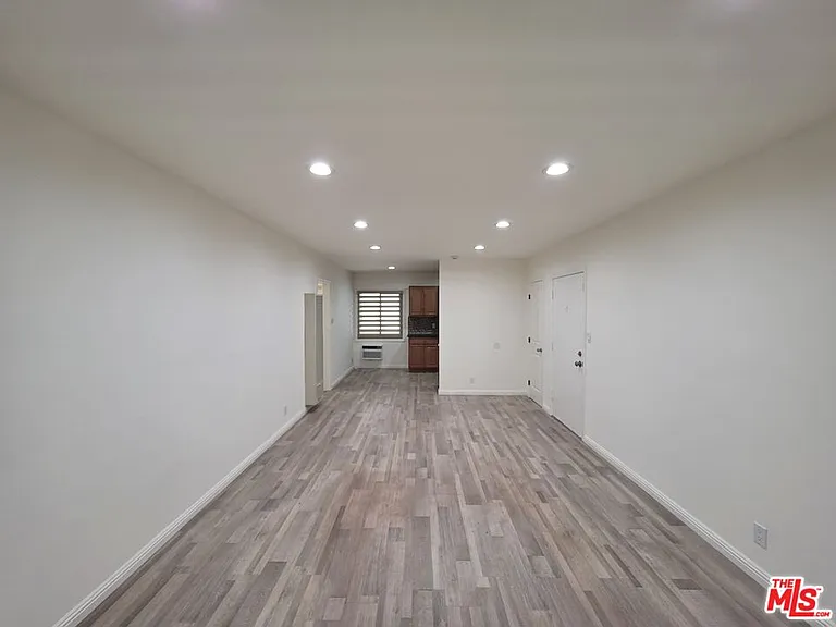 1224 N Fairfax Ave #7 — Photo 7
