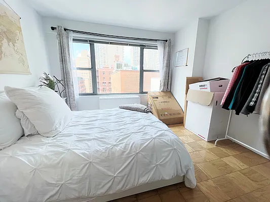245 East 63rd Street #628 in Lenox Hill, Manhattan | StreetEasy 245 East 63rd Street #628 in Lenox Hill, Manhattan | StreetEasy