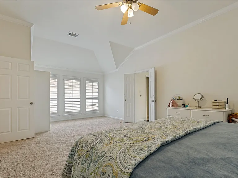 1734 Heddon Falls Dr — Photo 17
