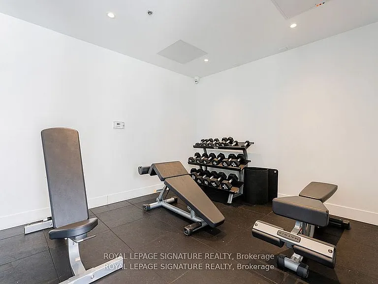 3100 Keele St #905 — Photo 8
