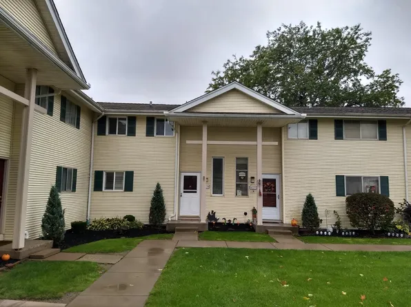4779 Tuscarora Rd, Niagara Falls, NY 14304