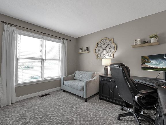 5th image of 12656 Oakmere Dr