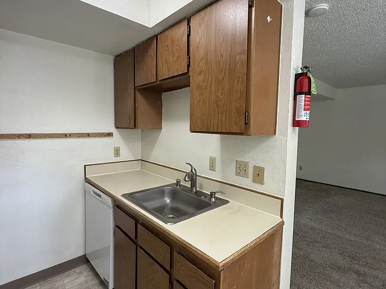 3011 Lois Dr #110 — Photo 7