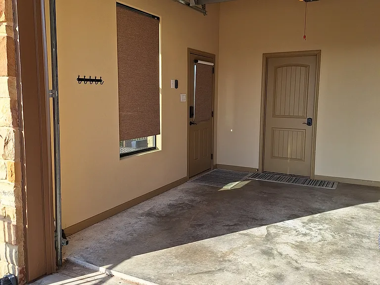 1690 Hickory Creek Rd — Photo 31