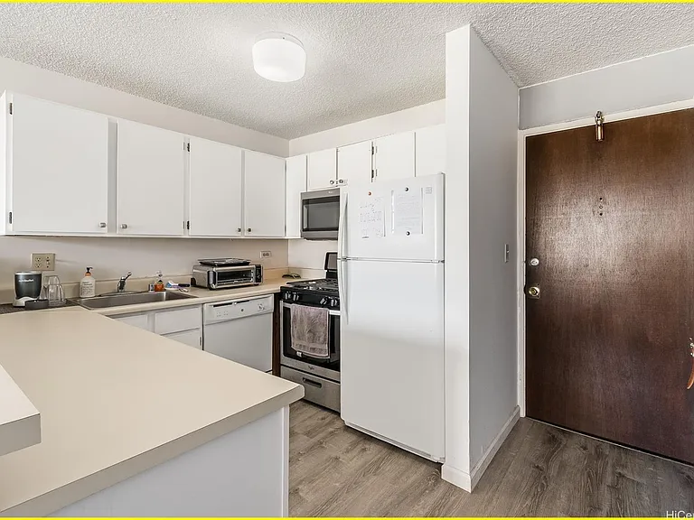 2452 Tusitala St #1908 — Photo 1