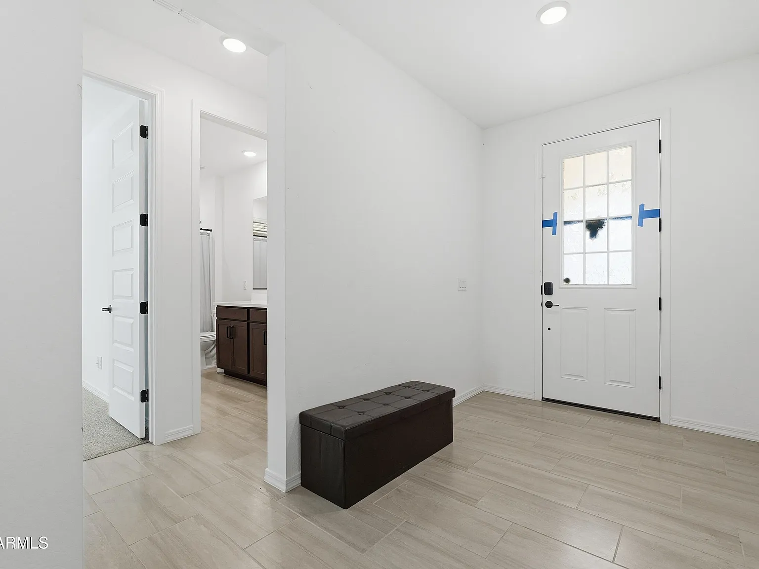 4 bed, 3.5 bath, 2811 sqft, $2,450 — Photo 3