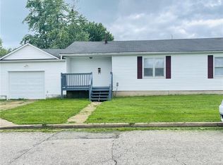 612 E Cherry Ave, Owensville, MO 65066