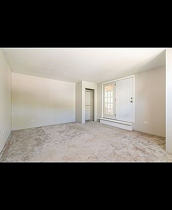 2nd image of 126 W 3rd Ave