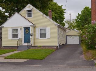 109 Caporal St, Cranston, RI 02910