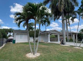 5229 Sholtz St, Naples, FL 34113