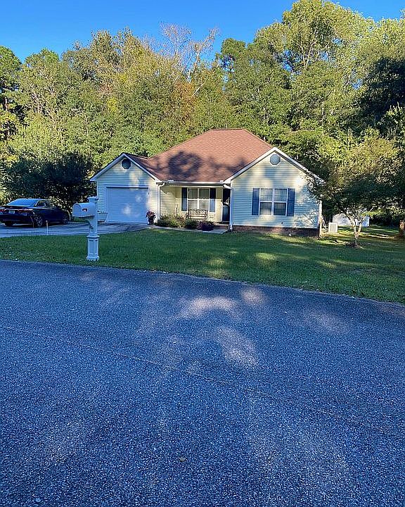 1st image of 904 Katherine Dr