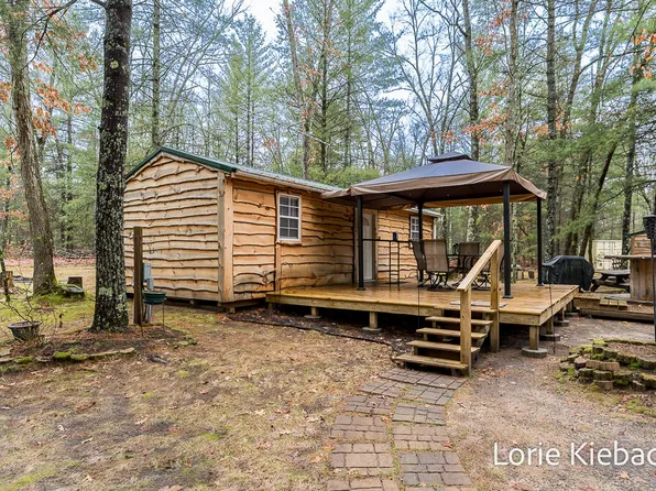 3710 E Us Highway 10, Chase, MI 49623