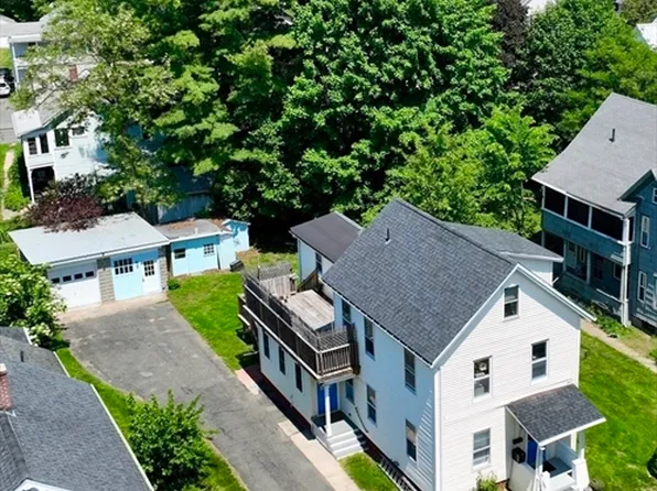 30 Cherry St, Northampton, MA 01060