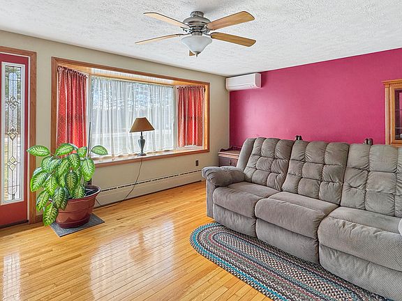 5th image of 248 Huff Road