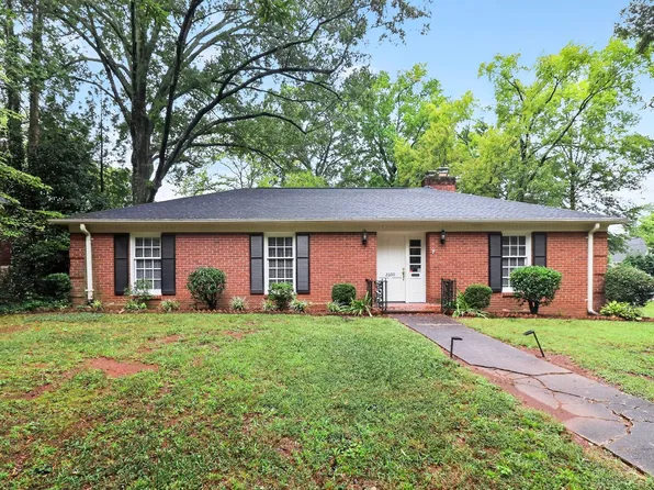 2600 Selwyn Ave, Charlotte, NC 28209