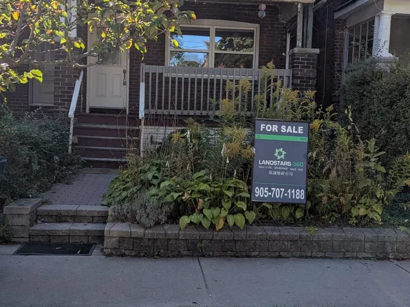 50 Cedarvale Ave, Toronto, ON M4C 4J4