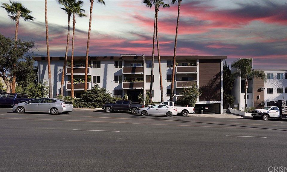 1st image of 1124 N La Cienega Blvd APT 206