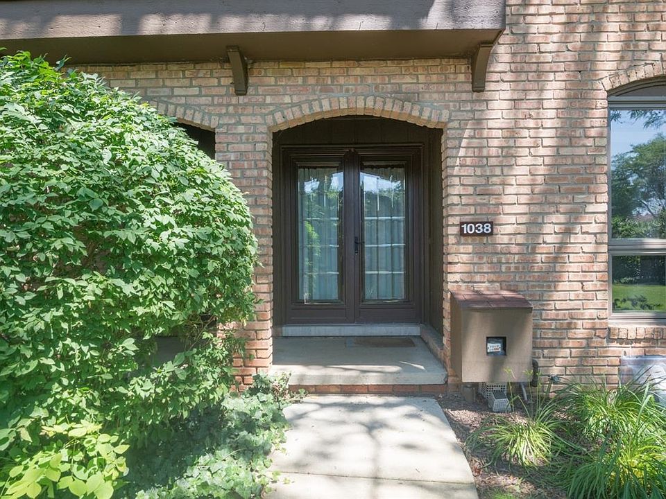 1st image of 1038 Greenhills Dr