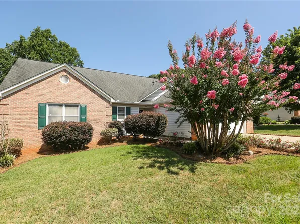 730 Hidden Creek Cir, Salisbury, NC 28147