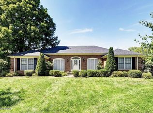 7215 Heatherly Sq, Old Brownsboro Place, KY 40242