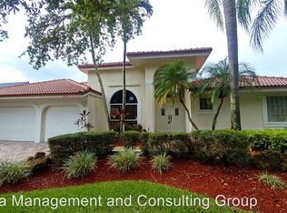 9825 NW 49th Pl, Coral Springs, FL 33076