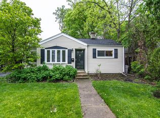 1623 Whitcomb Ave, Des Plaines, IL 60018