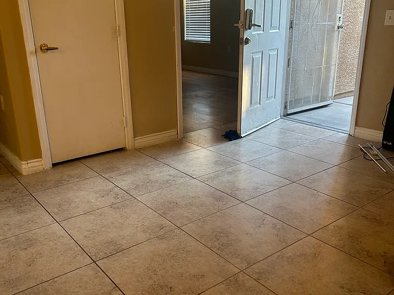 3400 Cabana Dr #1100 — Photo 2