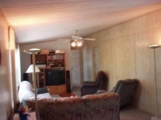 3rd image of 58 Gordon Dr