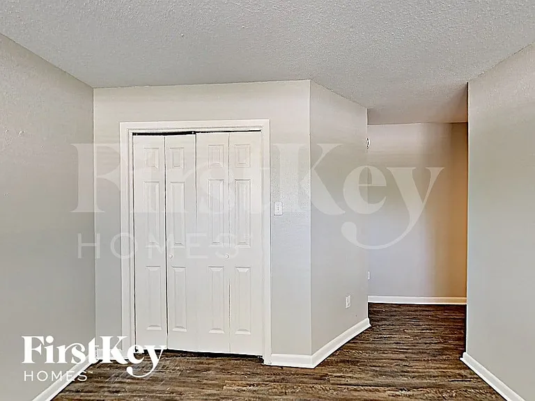 11936 Lakewood West Dr — Photo 12