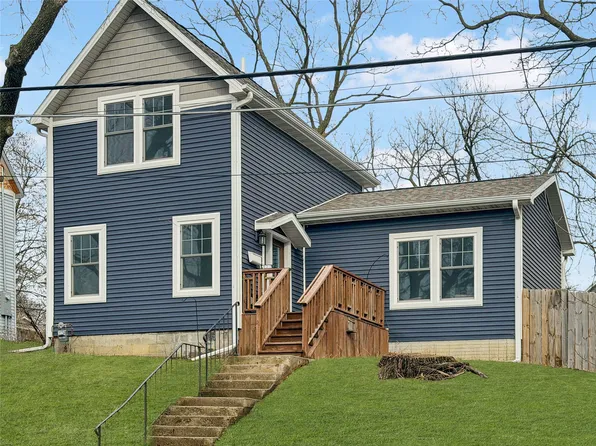 827 26th St, Des Moines, IA 50312