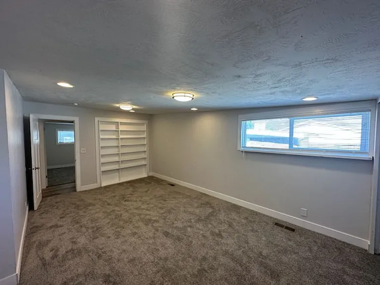 2928 W Lehi Dr — Photo 19