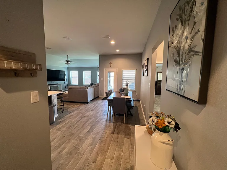 208 High Point Way — Photo 12