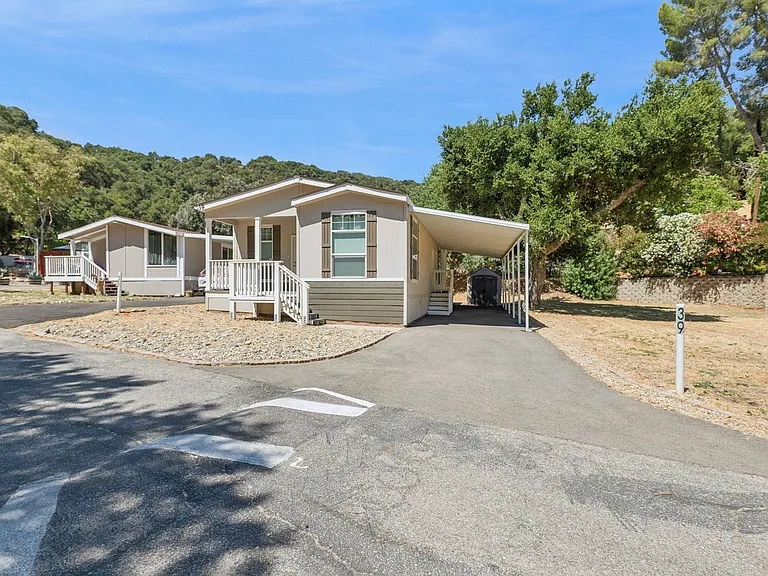 Resthaven Mobile Home Park — Photo 20