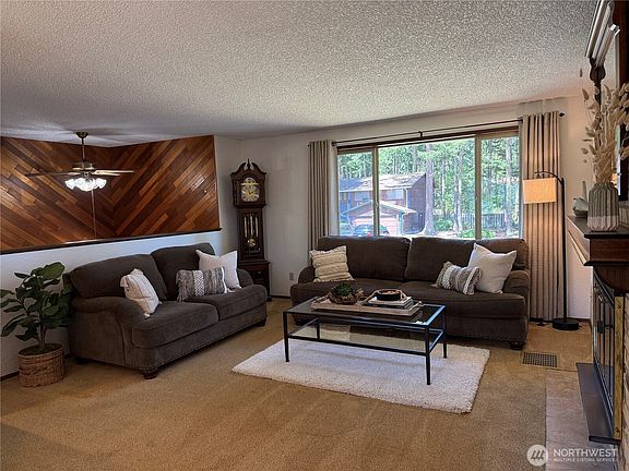 4th image of 745 SW 13th Avenue