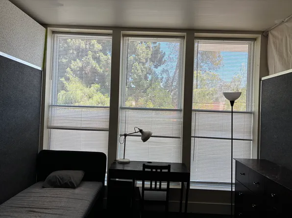 611 Gayley Ave, Los Angeles, CA