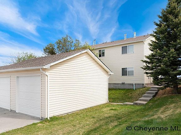 4th image of 3216-3222 Randy Rd