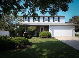 3920 Clearwater Dr, Parma, OH 44134